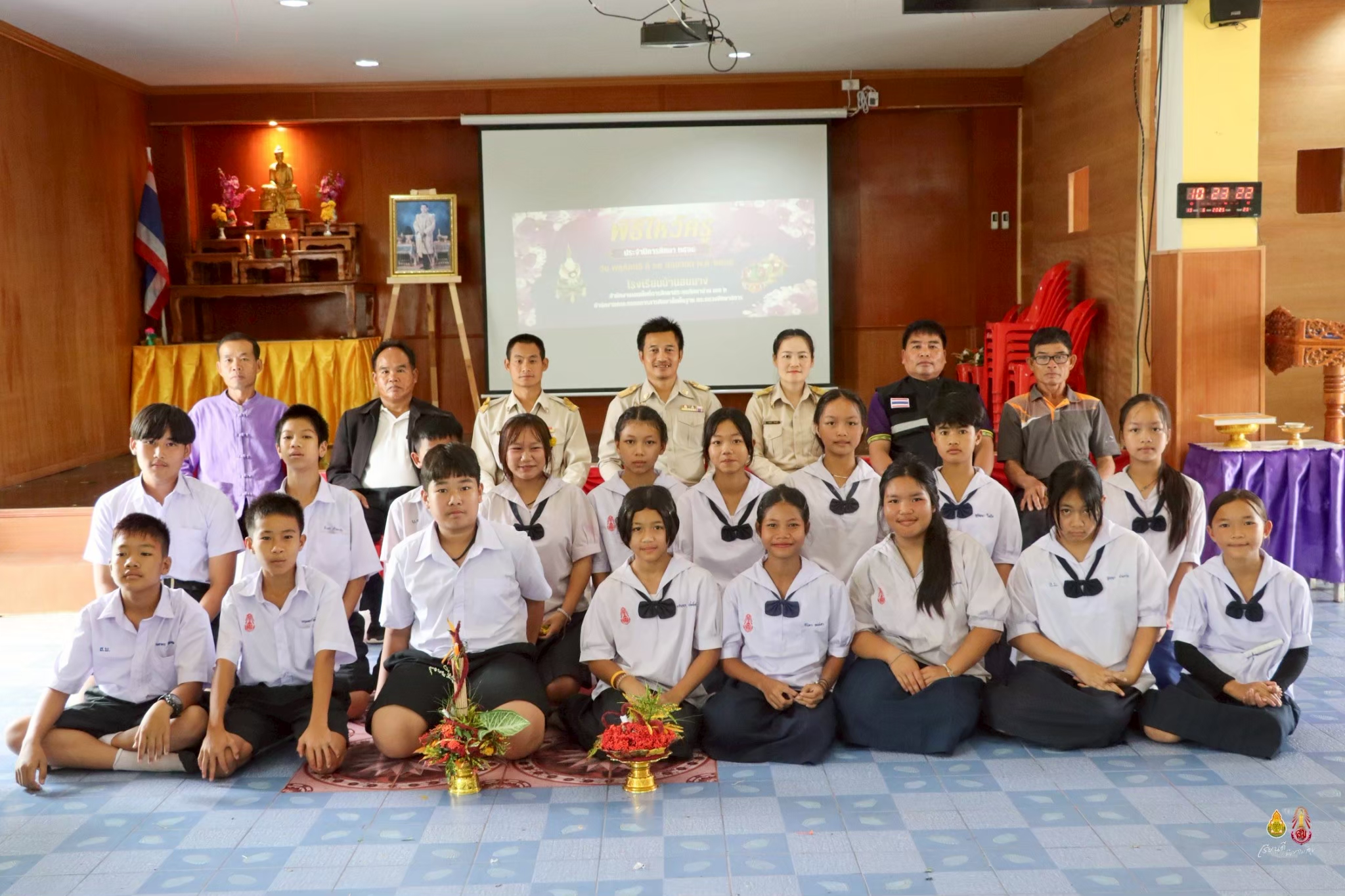 LINE_ALBUM_พิธีไหว้ครู 2568_260128_5