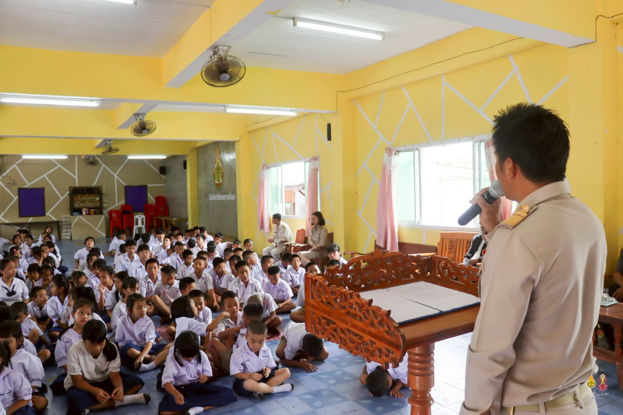 LINE_ALBUM_พิธีไหว้ครู 2568_260128_15