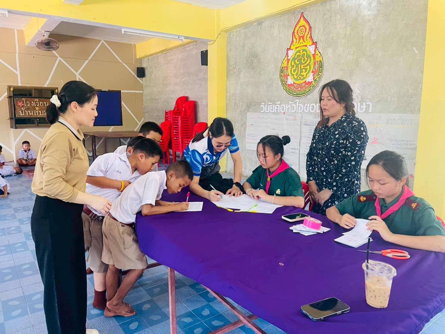 LINE_ALBUM_เลือกตั้งประธานนักเรียนปี 2569_260528_26