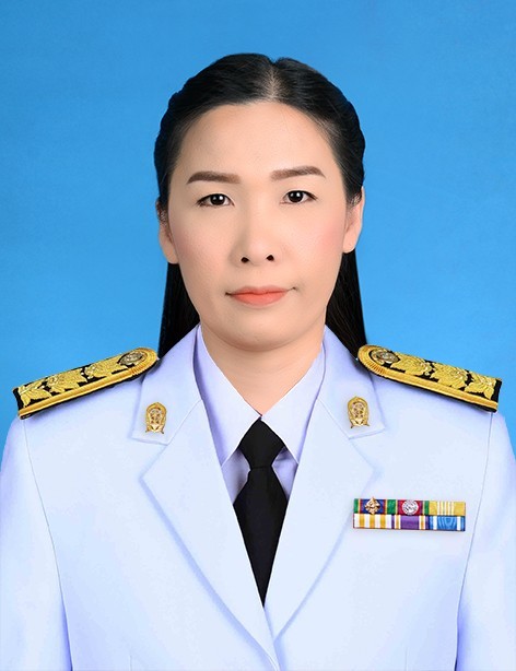 นางสาวนัทธ์หทัย  พรมวังขวา